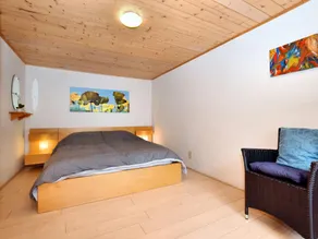 Atmospheric chalet with sauna and jacuzzi - Image 3