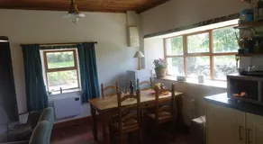 Bell Cottage - Image 2