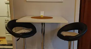 Mycket Centralt Hel studio lägenhet - Image 3