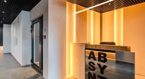 ApartHotel S8 - Apartamenty Wrocław - Image 2