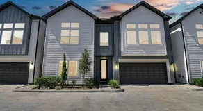Newly Built & Gated 2 Story Gem in Houston Heights near Airport - Image 4