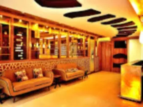 The Majestic Suites - Image 3