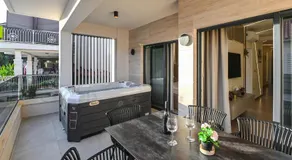 Aparthotel OLIVE with jacuzzi and breakfast - Image 3