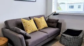 Eastern Green Apartment, Penzance - Beach access and Parking - Image 5