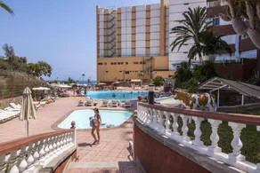 Corona Roja Apartments - Image 3