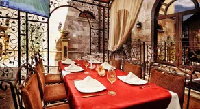 Hotel Chinar - Image 2