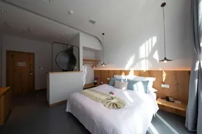 Tai Qi Hotel - Image 1