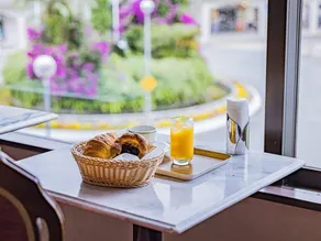 Hotel Marseille - Image 3