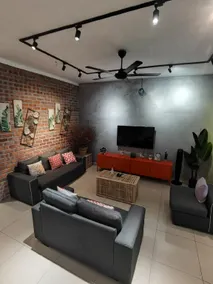 Cheerful-5 bedroom house in Segamat(IV Homestay) - Image 3