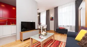 Urban Nest Apartments- Old Town Stradomska 9 - Image 2