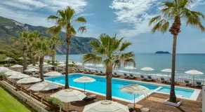 Crystal Beach Hotel - Image 2
