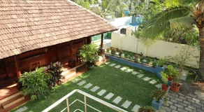 Cherai Beach Palace - Image 5