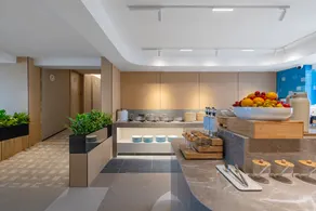 Home Inn Neo Shenyang Northern Theater General Hospital Taiyuan Street Metro Station - Image 2