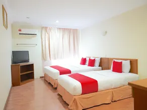 OYO 44051 Sunlight Inn - Image 2