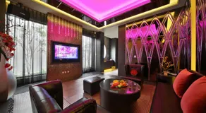 Han Guan Motel - Image 5