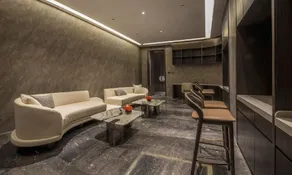 Yuzhong Lanke International Hotel - Image 4