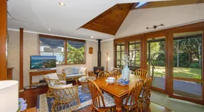 Pine Lodge Pearl Beach - Image 4