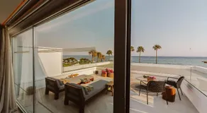 Kaliva Suites - Adults Only - Image 3