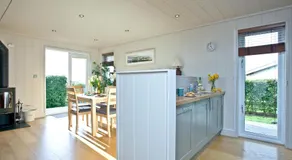 Peppers Lodge, Strawberryfield Park - Image 4