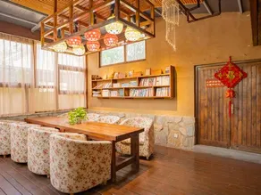 Yihaoyuan Holiday Guest Hotel - Image 2