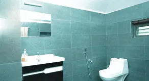 Vintage Vista - Image 2