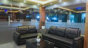 BEVERLY SUITES - Image 3