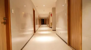 Hotel Avani Grand - Image 5