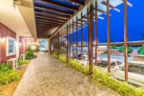 Eastiny Resort & Spa - Image 3