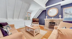 Spacious Coastal Accommodation with Games Room - Sleeps 10 - Image 2