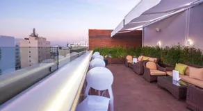Business Hotel - Image 5