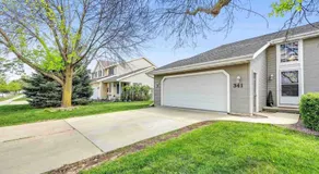 Serene 3 Bedroom Home, NRM, Wi-fi, Parking, Queen Bed - Image 3