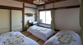 Fujiyoshida Youth Hostel - Image 2