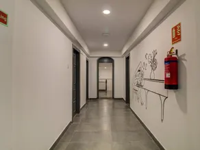 Townhouse CR Park Near Lotus Temple - Image 3