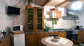 LA CASA SUL LARA - Image 3