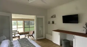 Hillview Studio One - Image 2