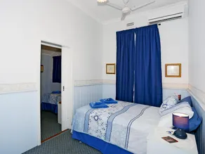 Jacaranda Guest House - Image 4