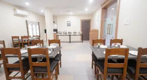 Hotel Prime Inn - Image 3