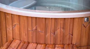 Cabane au style scandinave et son bain nordique - Image 4