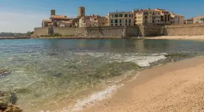 MAGNIFIQUE 3 P AVEC BALCON VUE PROXIMITE PLAGE - Image 4