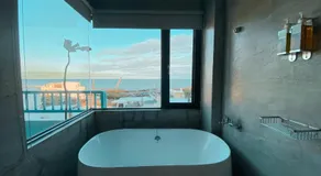 Lugo Hotel - Image 2