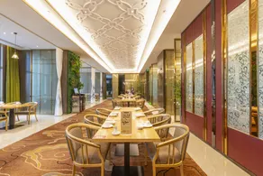 Ruixue International Hotel - Image 5