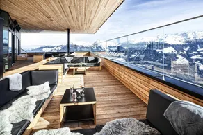 Apartment in Kaltenbach with Ski-InSki-Out - Image 3