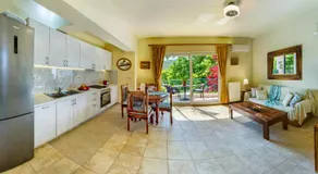 Lefkas Blue Residence - Image 4