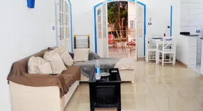 Hermina Guest House - Image 2