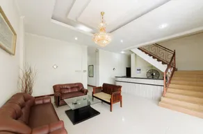 Urbanview Hotel Syariah Ratu Elok Banjarbaru by RedDoorz - Image 5