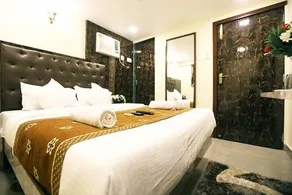Onyx Residency - Image 4