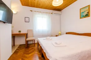 Apartments Mali Paradiso - Image 3