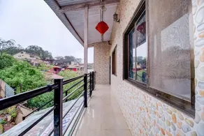 OYO Hotel Ayaan Valley House - Image 4