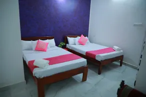 LA CASA THE HOMESTAY - Image 2