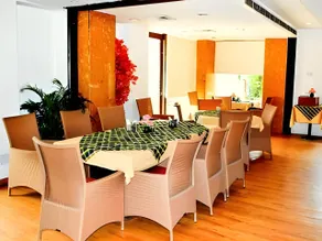 Hotel Aroma - Image 3